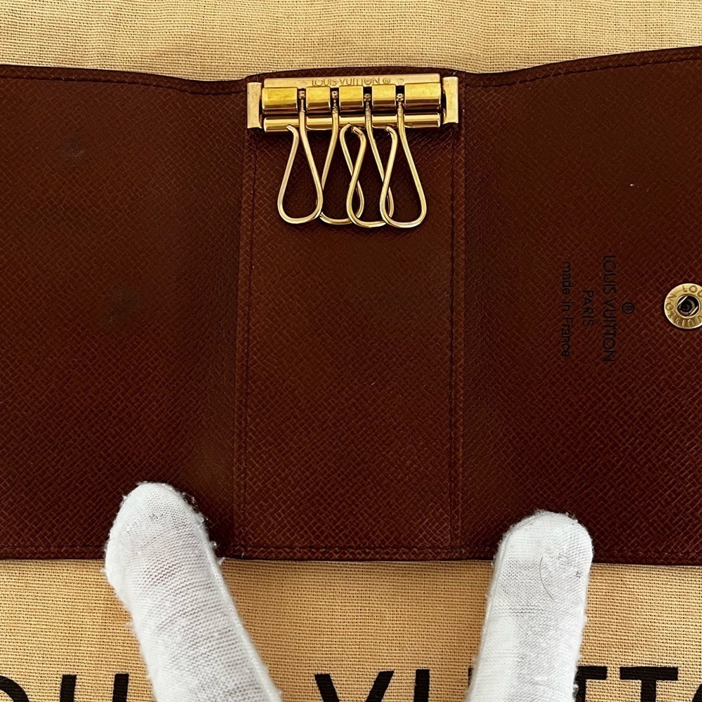 Louis Vuitton Monogram 4-Key Holder Rare 4-Hook Version France 1998 - Picture 11 of 15